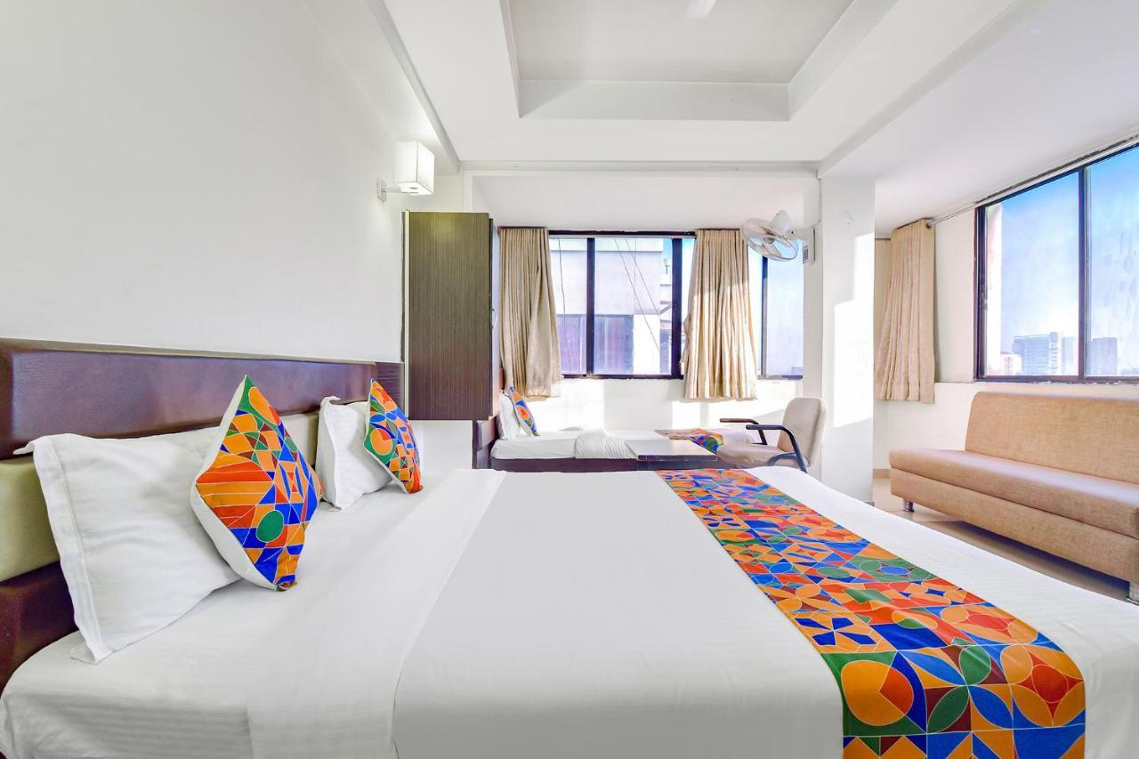 Fabhotel Skyland Ahmedabad Extérieur photo